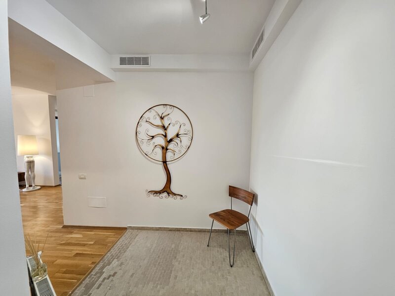 Herastrau Cartierul Francez apartament 3 camere, 130 mp/mobilat si utilat