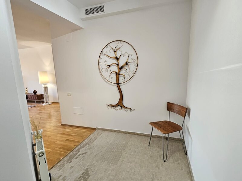 Herastrau Cartierul Francez apartament 3 camere, 130 mp/mobilat si utilat