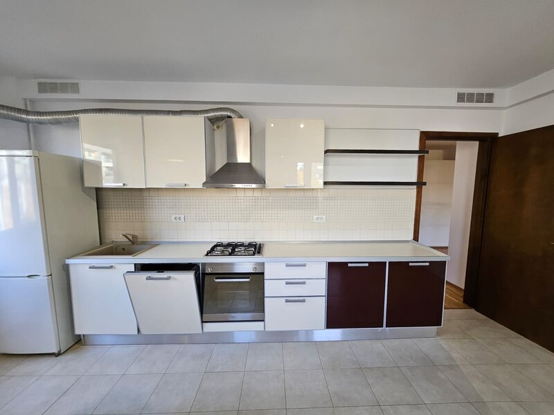Herastrau Cartierul Francez apartament 3 camere, 130 mp/mobilat si utilat